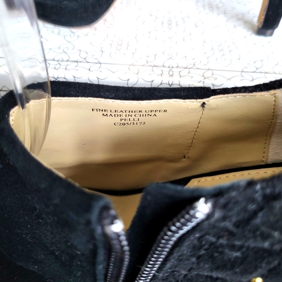 Adrieene Vittadini Black Suede Gold Studded Booties 5 1/2 - Picture 6 of 8